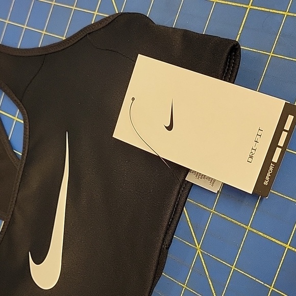 Nike Women's Black Sports Training Bra Small - Picture 8 of 10